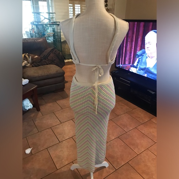 FLL Bette CUTOUTdress - Picture 7 of 7